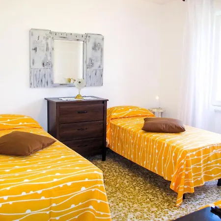 Locazione Turistica Casa Del Nonno - Flg220 Финале Лигуре
